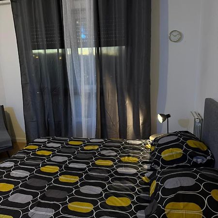 Appartements Sully Mantes-la-Jolie Exteriör bild